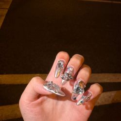 -瞧·享轻奢美甲美睫