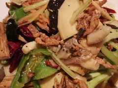 -百味地锅鸡(二店·财校分店)