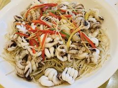 -益健海鲜大食坊(拱北口岸店)