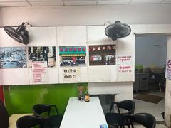 -明呈黄鱼面馆(斜土路店)
