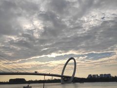 -南京眼步行桥
