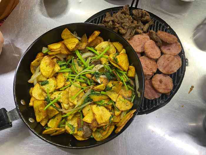 23号烧烤-"23地摊烧烤,宽甸带不走的特产,两口子自."-大众点评移动版