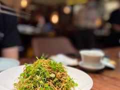 卤干丝拌香椿苗-喜鼎海胆水饺(朝阳区三里屯太古里北区店)
