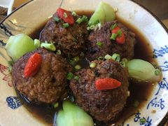 咸蛋狮子头面-玖鲜小笼(中山广场店)