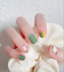 -素兮自助美甲美睫