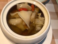 女士花胶养颜汤-珍味汤馆·潮汕家乡菜(保利文化广场店)