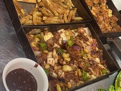 -老三李村河底戳子肉(总店)