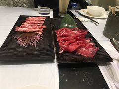 -红鼎豆捞·非遗鲍皇汤火锅(宝丰路店)