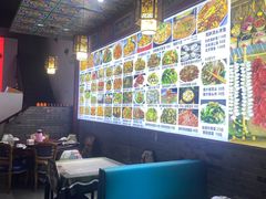 -小桥衢州人家·海鲜烧烤·盱眙龙虾(万达水街店)