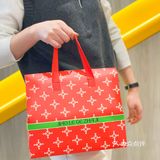 没有lv同款包袋的，还不快去叫了个炸鸡！！