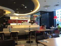 大堂-必胜客(安盛购物广场金州店)