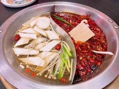 -沸炉重庆老火锅(军事博物馆店)