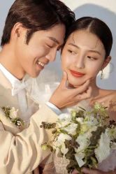 点击看大图 -挪娅婚纱摄影皇家会所