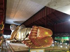 -ခြောက်ထပ်ကြီးရွှေသာလျောင်းဘုရားကြီး