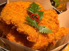 -瑞虹新天地月亮湾