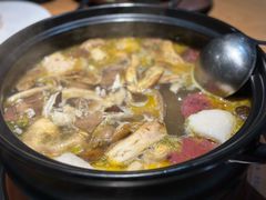 -一朵菌·野生菌探索家火锅(南亚店)