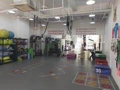 -APT运动康复中心(徐汇万科店)