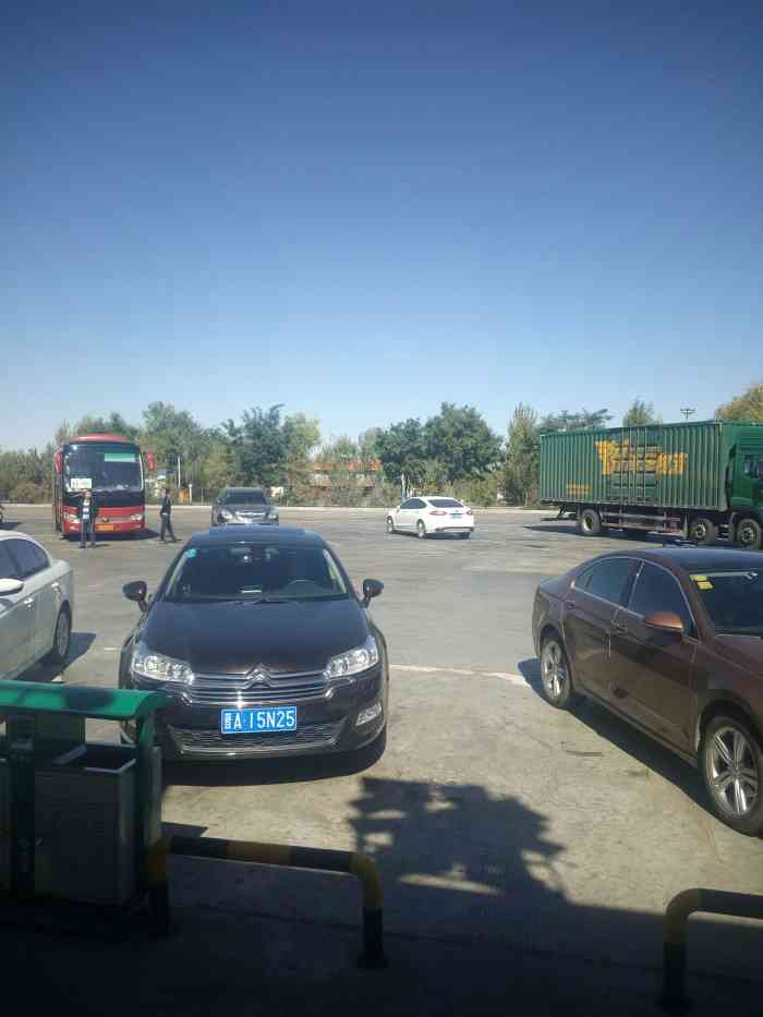 定边东停车区-"从陕西从陕西去甘肃的路上路过这个服务区,.