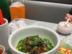 烧椒皮蛋菠菜面-老碗会·陕西手工面(中心书城店)