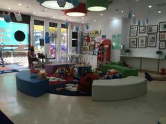-美吉姆国际儿童发展中心(红谷滩绿地缤纷城中心)