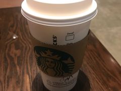 -星巴克(前滩世贸中心店)
