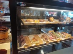 面包甜点陈列柜-麦当劳(杭州西湖银泰百货店)