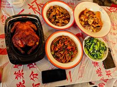 蟹脚捞粉-佳佳麻辣烧菜馆