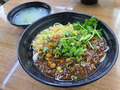 -耙豌豆重庆小面