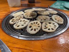 -唯成•韩国炭火烤肉 유성고기