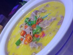 酸汤肥牛-清真·卡德尔大叔新疆主题餐厅(龙汇路店)