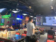 -马路牙子烧烤音乐酒馆(望京店)