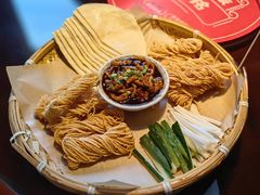 -魏铭鱼头捞饭(晋阳路店)