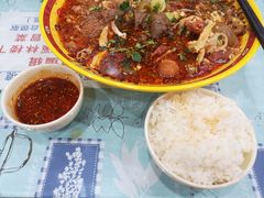 -鸿星花园酒家(银亿家园店)