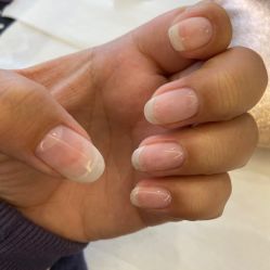 -爱小小美甲美学