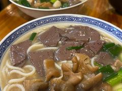 -锦泓老字号猪脏粉(东联大厦店)