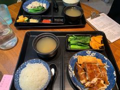 豉油鸡饭-又鸟pizza海南鸡饭(假日广场店)