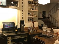 大堂-星巴克臻选(广州沙面店)