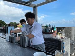 -瑰丽酒店·海吧·天际下午茶·现场DJ·天台酒吧