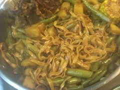 排骨焖面-内蒙焖面大盆骨餐馆(山大路店)