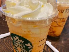 -星巴克臻选(惠州华贸天地1楼店)