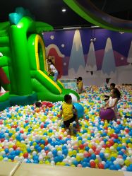 -多奇妙乐园·淘气堡·电玩·抓娃娃(海口吾悦店)