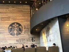-星巴克(宁波东门银泰店)