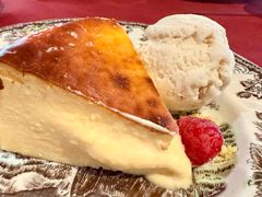 布朗石烤巴斯克芝士蛋糕-BROWNSTONE布朗石西班牙餐厅(富城店)