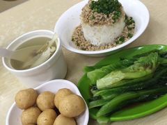 -东平传统鸡饭(德信华城店)