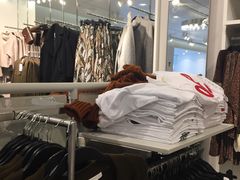 -H&M(天一广场店)