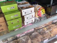 零售区-闻酥园(大慈寺店)