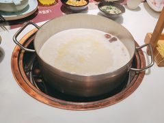 -洪氏嗨捞·猪肚鸡火锅(阳光天地店)