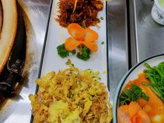 -八木轩·寻味大理白族民俗餐厅(文献路店)