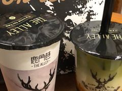 -THE ALLEY 鹿角巷(华润万象城店)