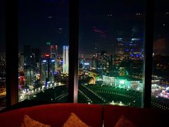 -大连君悦酒店 · VIVA(星海广场店)